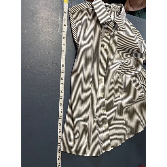 Talbots Wrinkle Resistant Striped Button-Down Shirt Sz  8 Paisley Cuff Travel - Picture 3 of 9